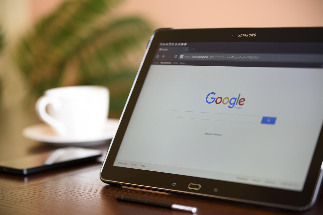 Internet search engine, tablet, samsung — Breaking Down Barriers: Disability Loans Available Without Credit Checks in Canada